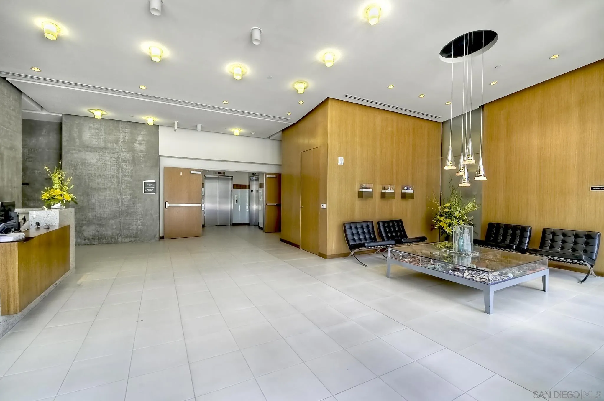 800 The Mark Lane, Unit 1006 San Diego, CA 92101 - Photo 18 of 21