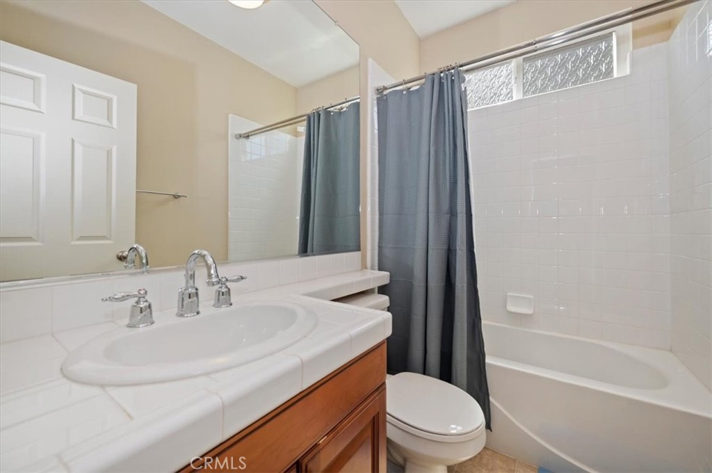 19662 Shadowbrook Way Riverside, CA 92508 - Photo 40 of 55 bathroom 4