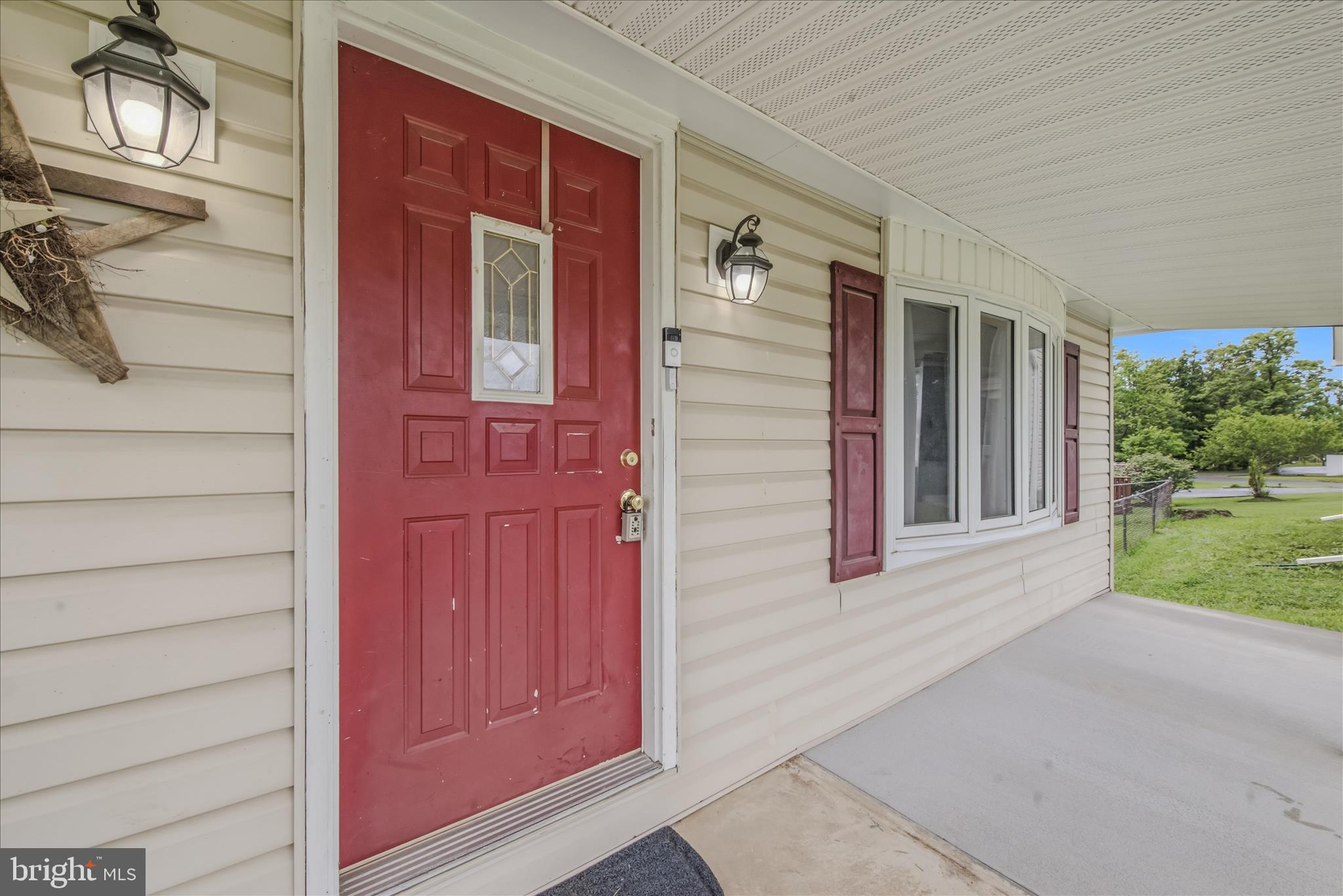 34 Morgan Lane Berkeley Springs, WV 25411 - Photo 5 of 52 Front Porch