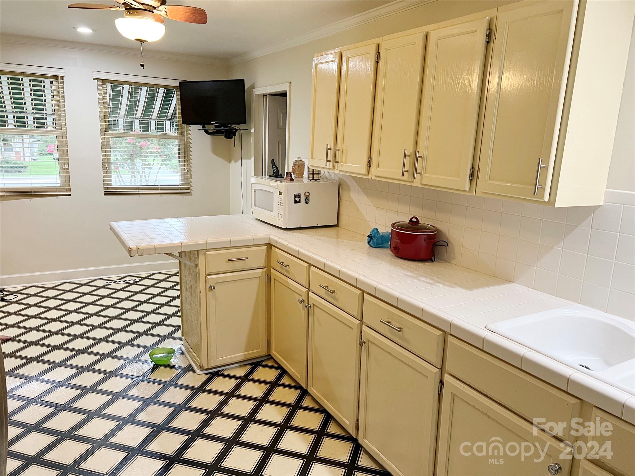 1805 Bringle Ferry Road Salisbury, NC 28146 - Photo 8 of 35 Gallery Image 8