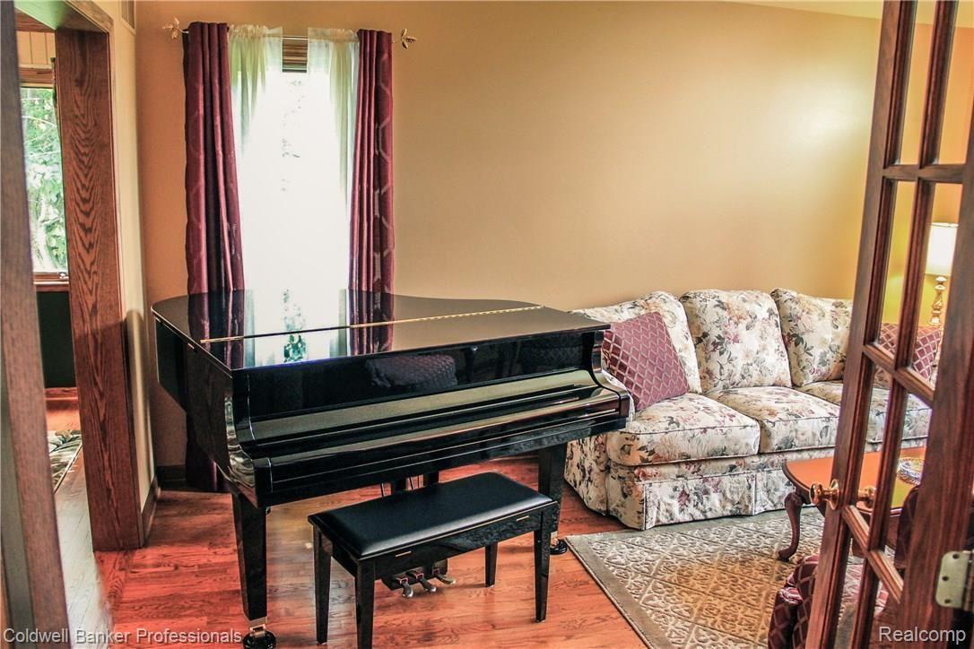 7345 Oakhill Road Clarkston, MI 48348 - Photo 14 of 52 Oakhill_edited025.jpg