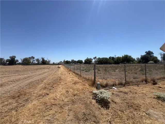 a backyard of a house