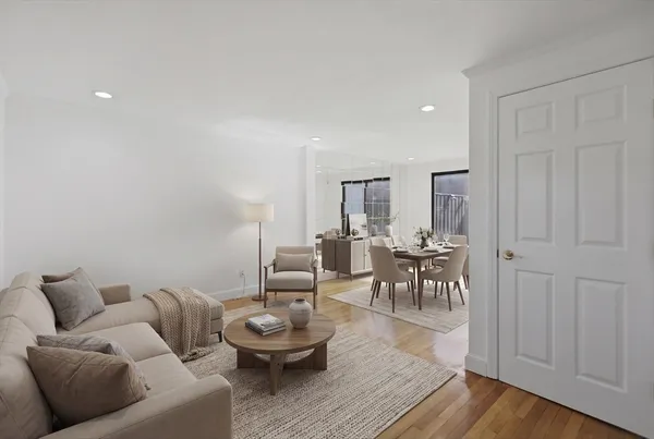 $3,000 | 918 Belmont Street, Unit 918, Watertown, MA 02472