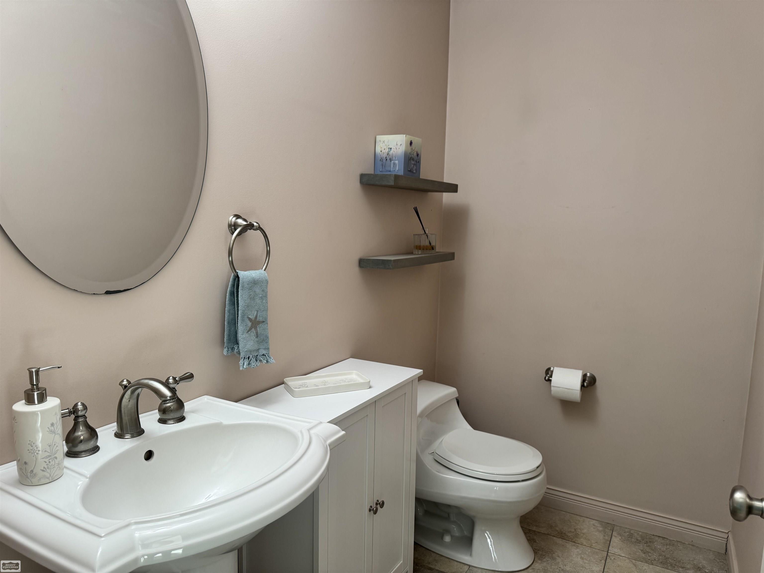 69368 Saxon Drive Romeo, MI 48065 - Photo 17 of 55 50168334-8e5c645f-6f6d-4edf-8080-096b2a626467.JPG