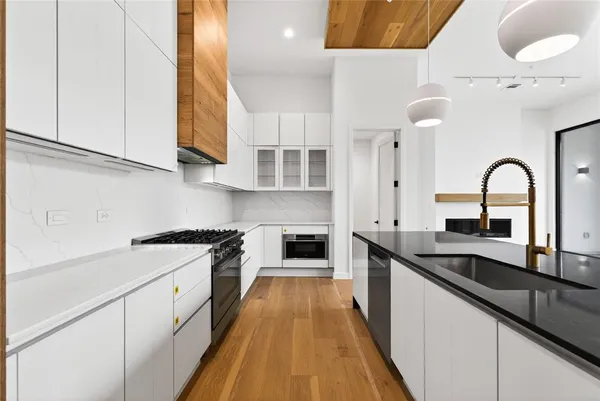 $1,200,000 | 1111 Raiford Road, Unit 108, Carrollton, TX 75007