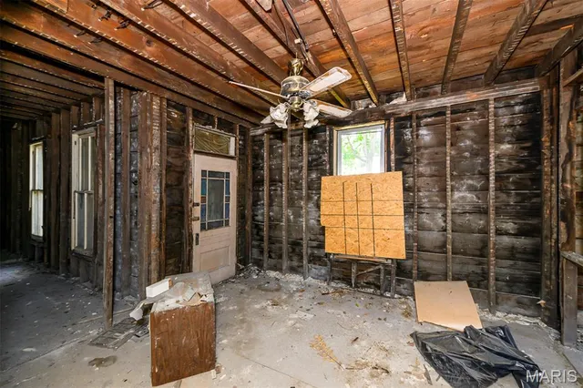 $135,000 | 4147 Connecticut Street, St. Louis, MO 63116