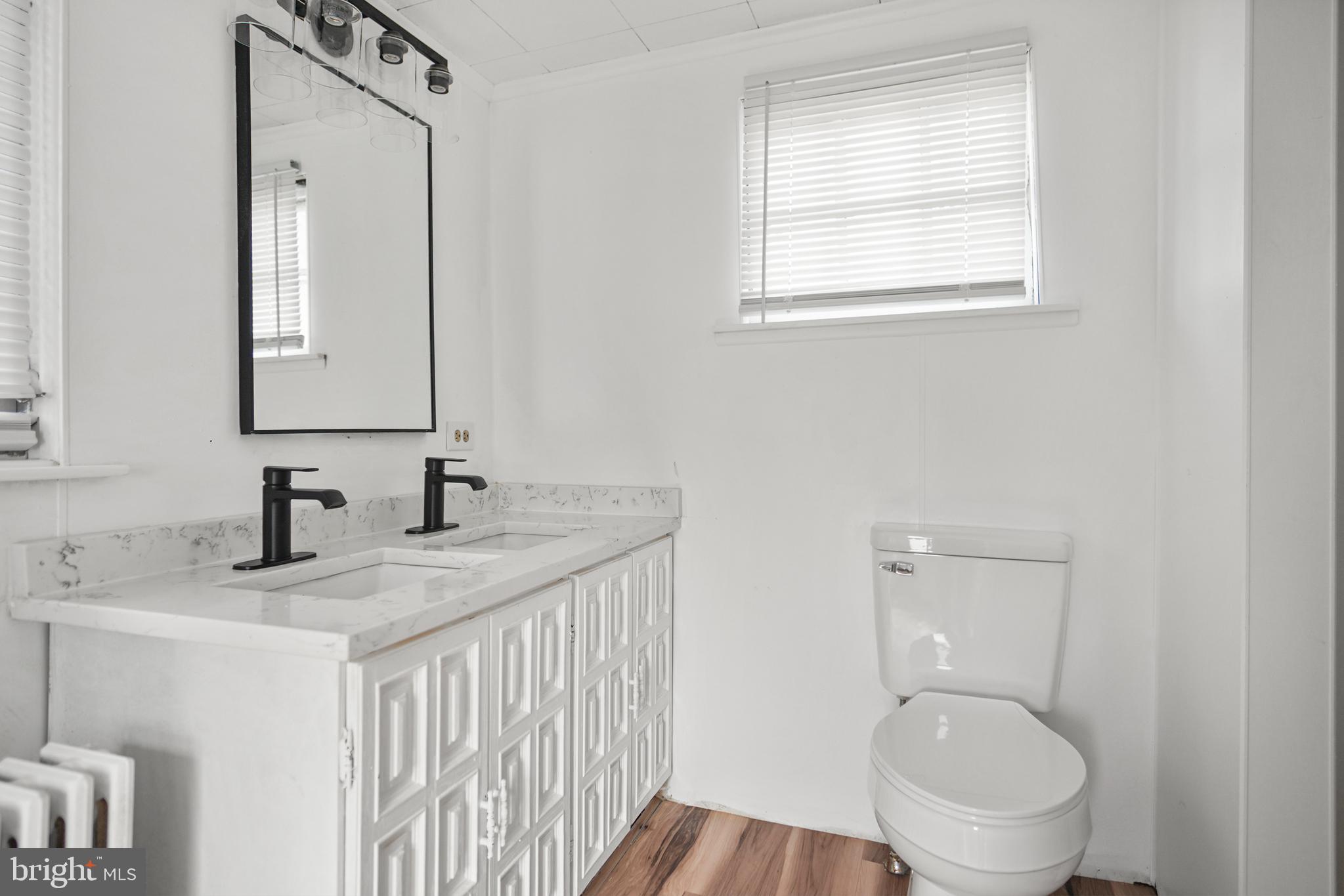 308 Grant Street Salem, NJ 08079 - Photo 7 of 20