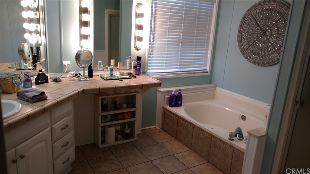 8651 Foothill Rancho Cucamonga Ca, Unit 151 Rancho Cucamonga, CA 91730 - Photo 4 of 5