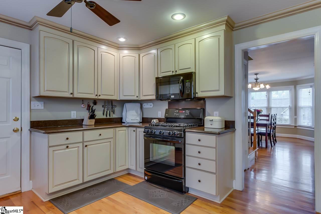 314 Wild Rice Drive Simpsonville, SC 29681 - Photo 12 of 26 Gallery Image 12