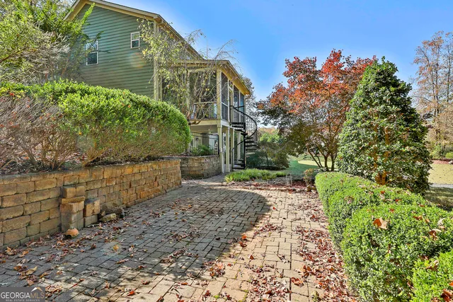 $679,900 | 10 Edgewater Way, Senoia, GA 30276