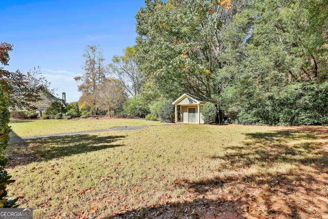 $679,900 | 10 Edgewater Way, Senoia, GA 30276