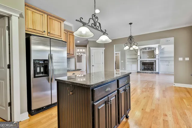 $679,900 | 10 Edgewater Way, Senoia, GA 30276