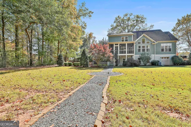 $679,900 | 10 Edgewater Way, Senoia, GA 30276