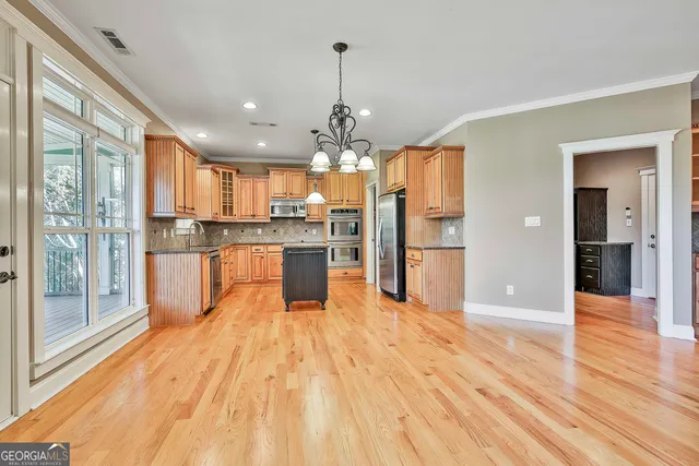 $679,900 | 10 Edgewater Way, Senoia, GA 30276