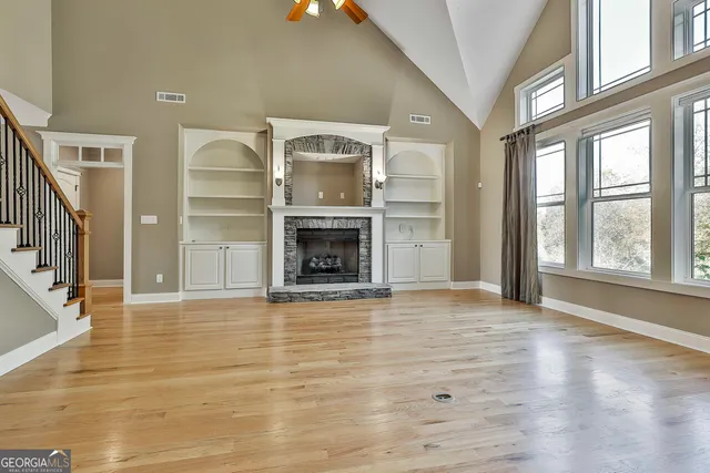 $679,900 | 10 Edgewater Way, Senoia, GA 30276