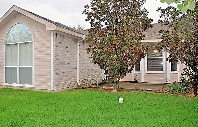 $2,225 | 2305 Brookview Drive, McKinney, TX 75072