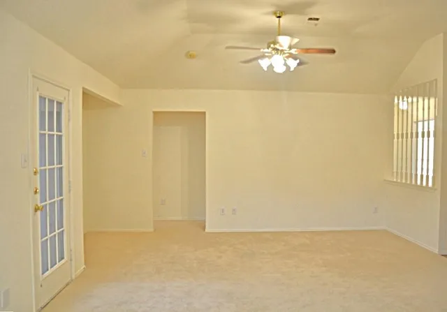 $2,225 | 2305 Brookview Drive, McKinney, TX 75072