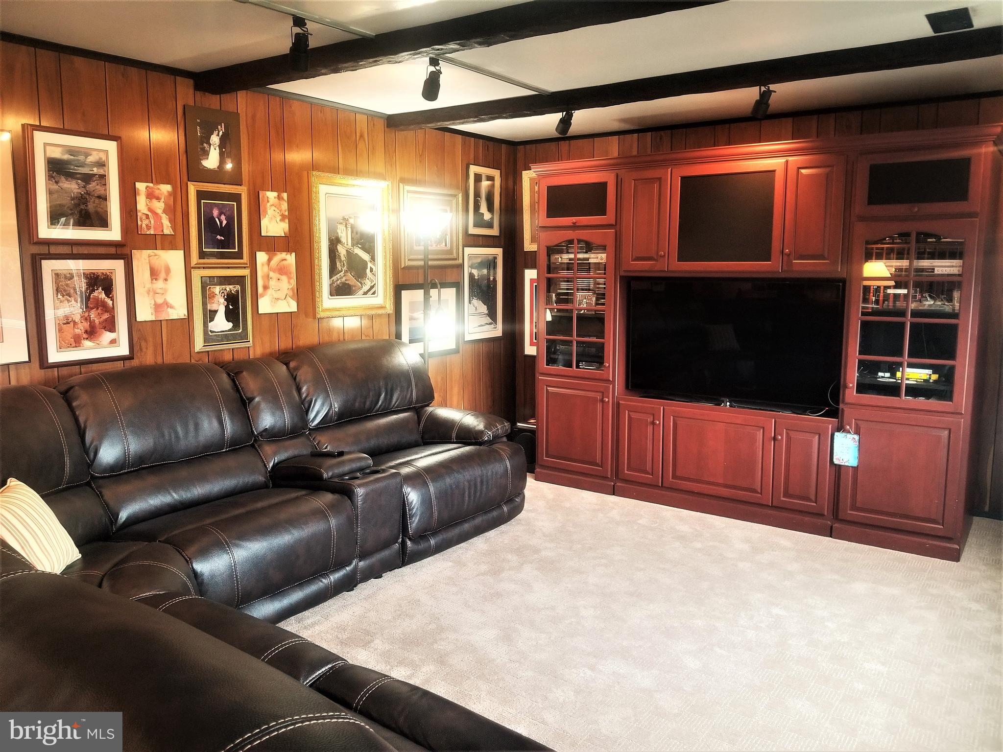 835 Stephen Road Warminster, PA 18974 - Photo 28 of 52 Gallery Image 28