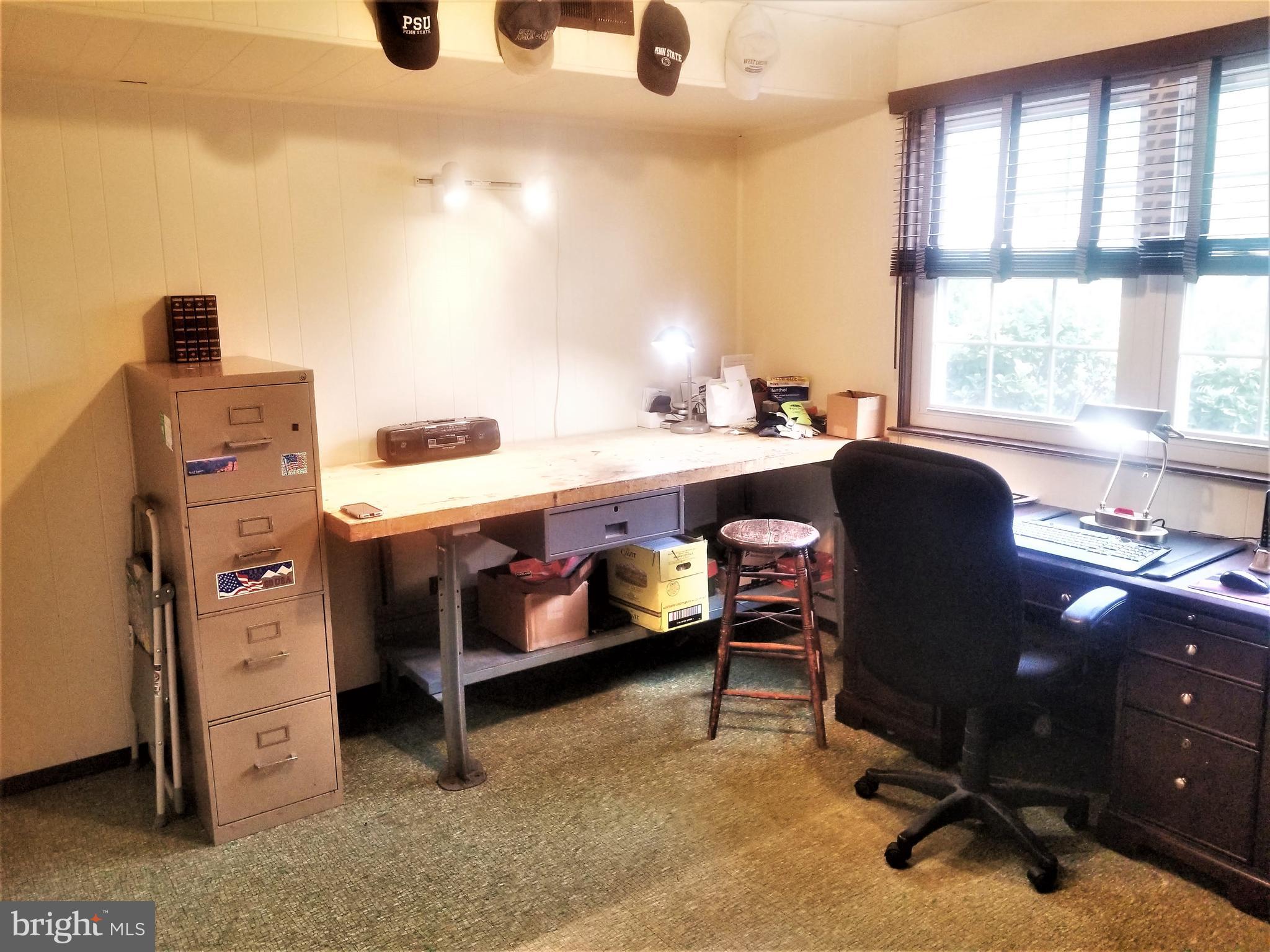 835 Stephen Road Warminster, PA 18974 - Photo 33 of 52 Office