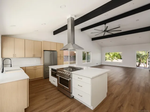 $1,795,000 | 5522 Bloch Street, San Diego, CA 92122