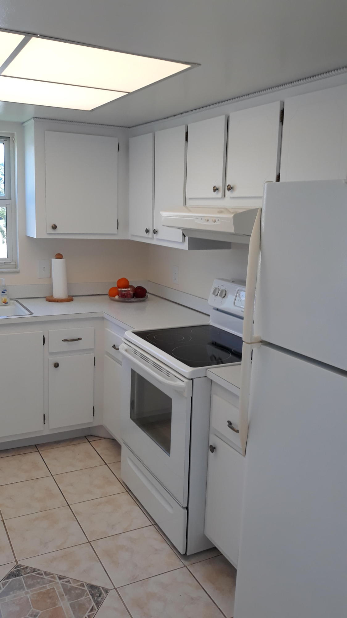 2950 Southeast Ocean Boulevard, Unit 206 Stuart, FL 34996 - Photo 7 of 20 7-oCZzsPgmQfGp1DDTfC5d_20200126_124400