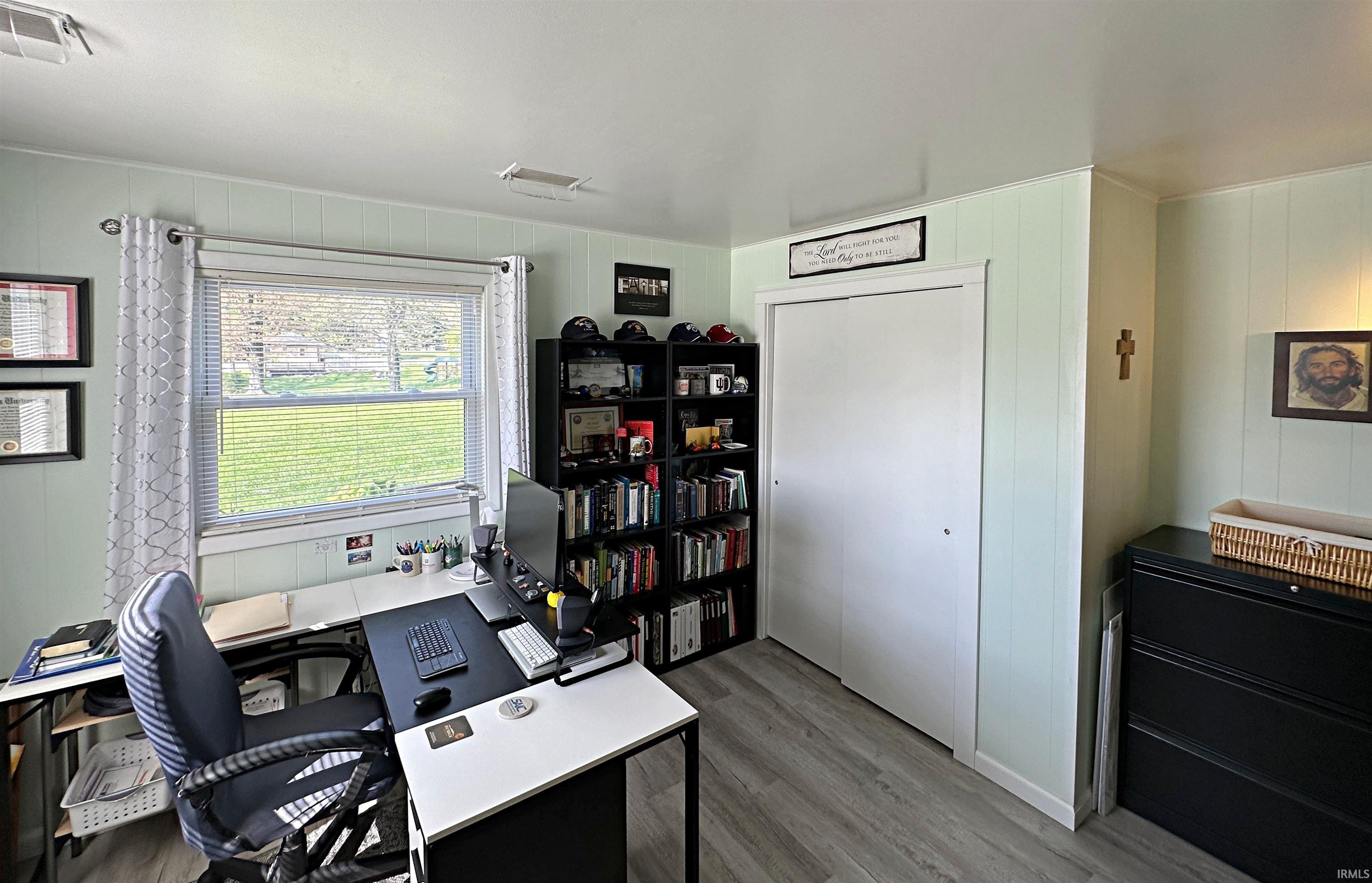 1431 Brett Cabel Road Washington, IN 47501 - Photo 28 of 36 Gallery Image 28