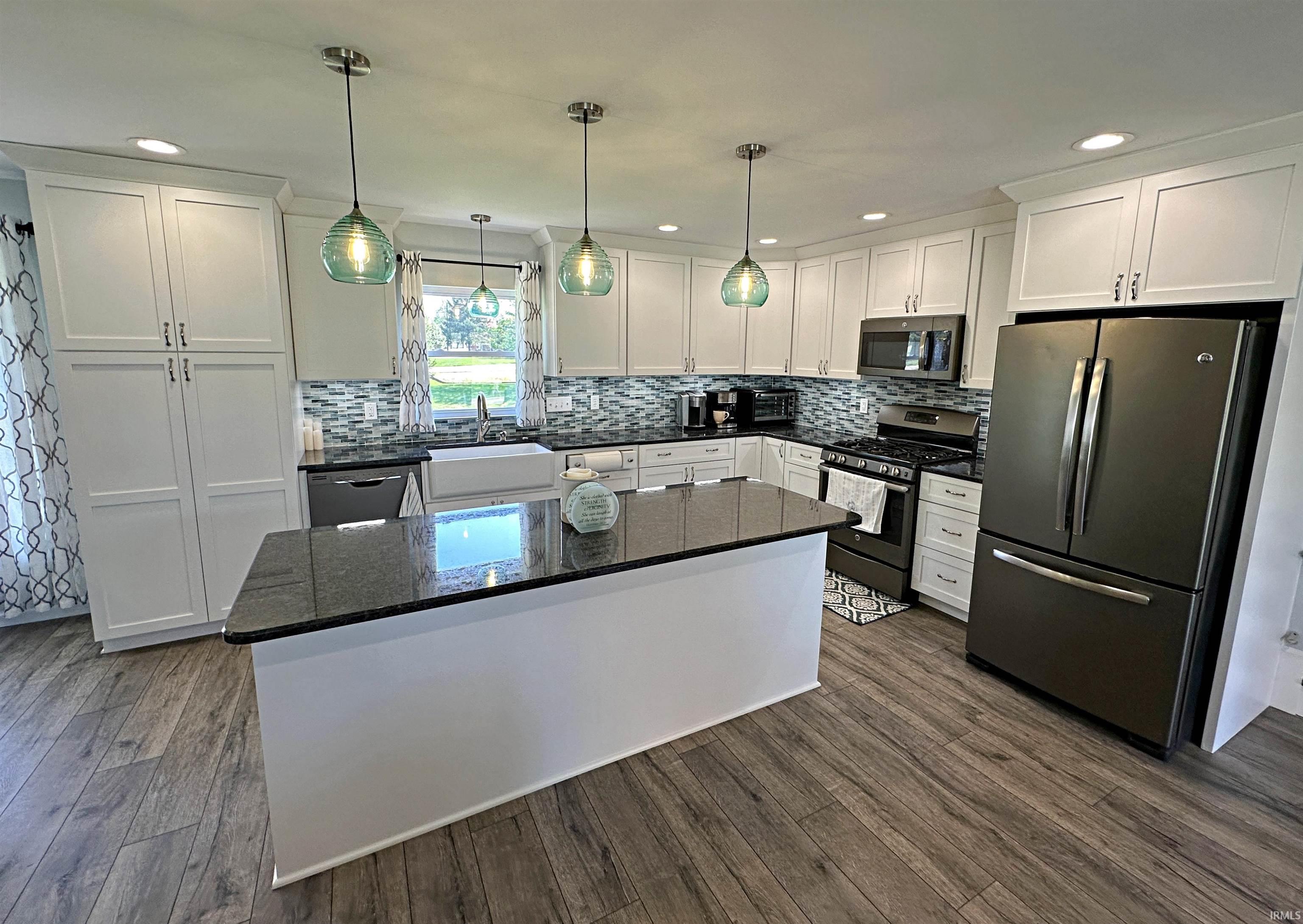 1431 Brett Cabel Road Washington, IN 47501 - Photo 7 of 36 Gallery Image 7