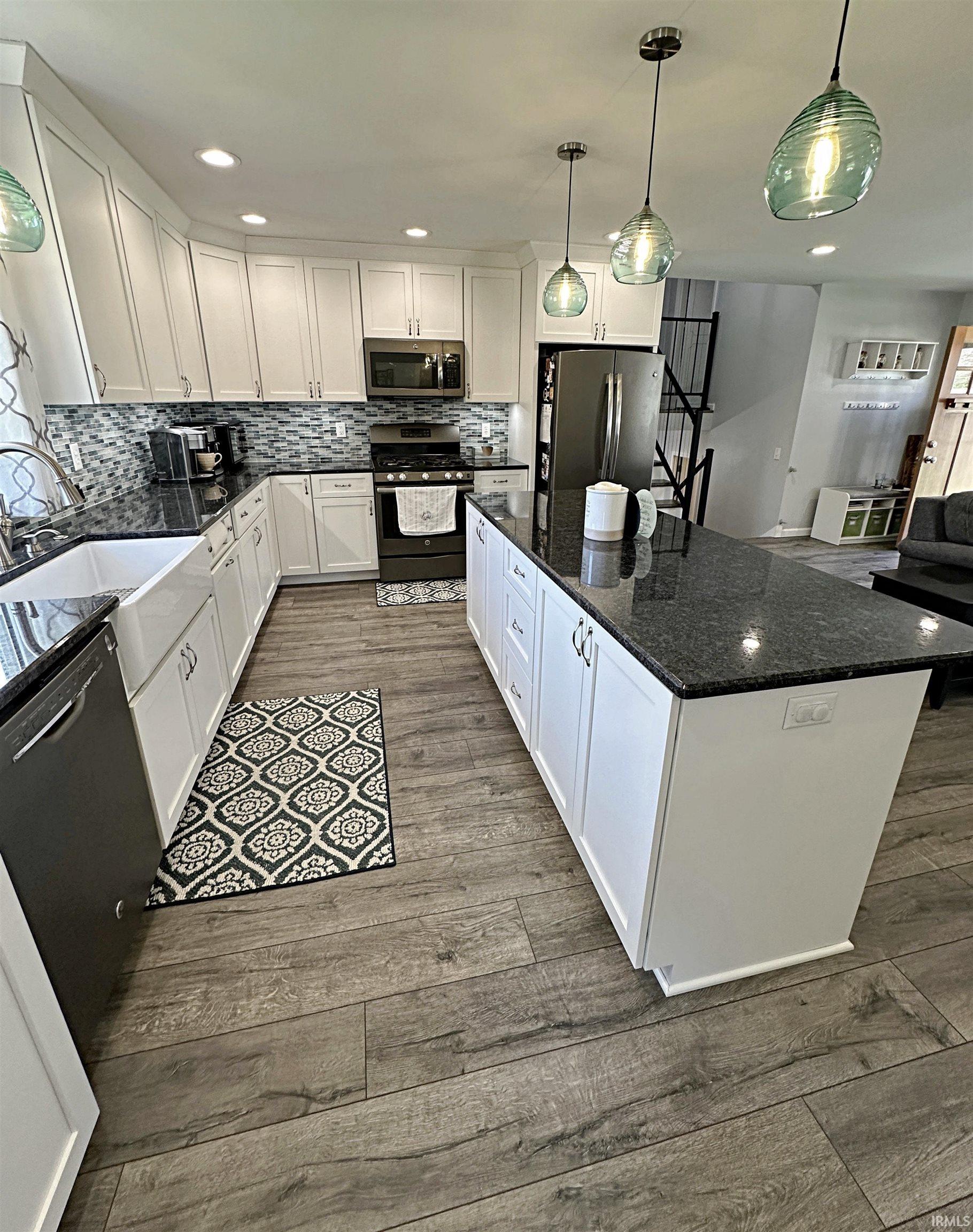 1431 Brett Cabel Road Washington, IN 47501 - Photo 10 of 36 Gallery Image 10