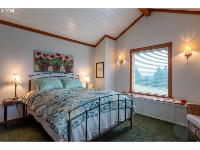 $2,800,000 | 841 Skelly Road, Yoncalla, OR 97499