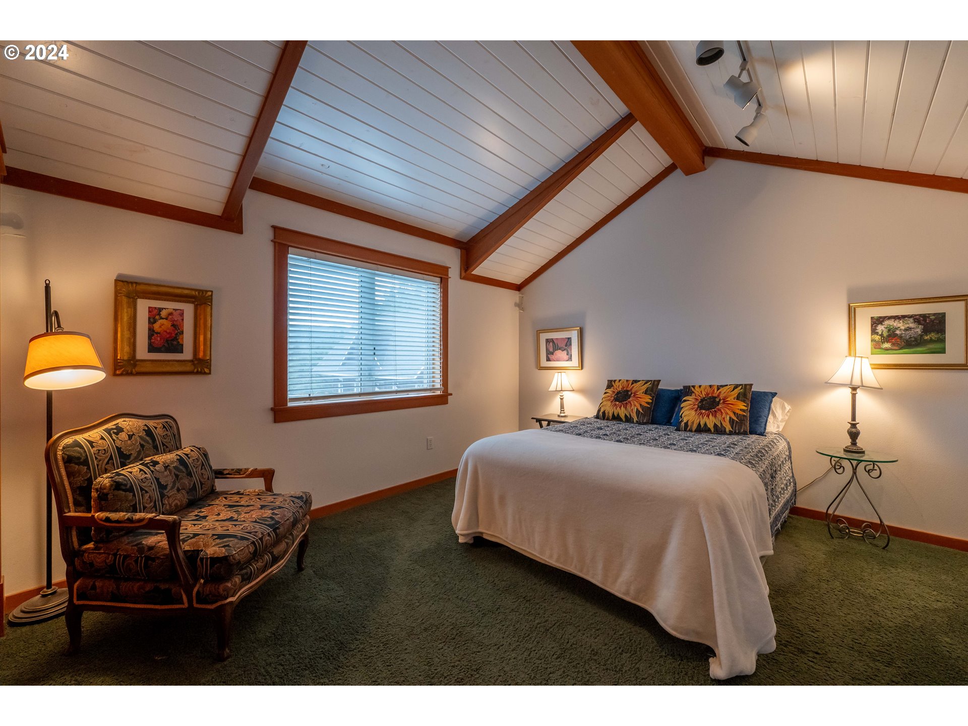 841 Skelly Road Yoncalla, OR 97499 - Photo 23 of 48