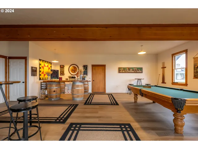 $2,800,000 | 841 Skelly Road, Yoncalla, OR 97499