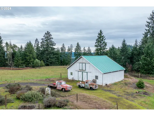 $2,800,000 | 841 Skelly Road, Yoncalla, OR 97499