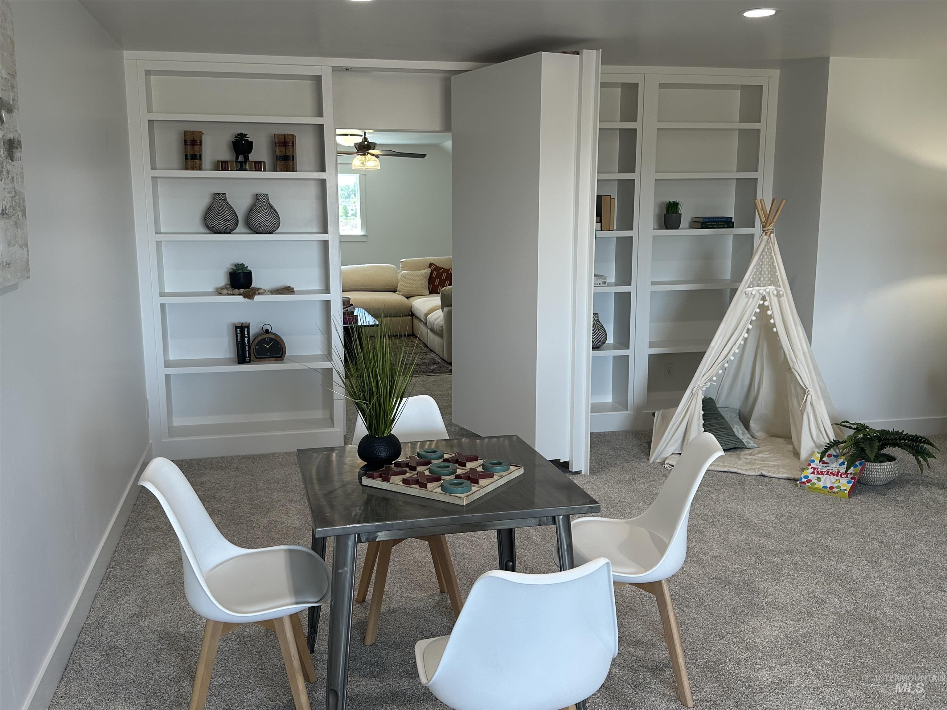 3035 Lake View Twin Falls, ID 83301 - Photo 35 of 41 Built-in white shelving with recessed lighting