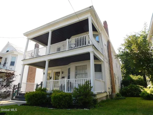 $359,000 | 11 Homestead Avenue, Albany, NY 12203