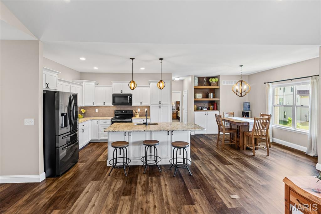 8048 Radcliffe Place Troy, IL 62294 - Photo 11 of 49