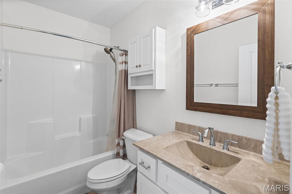 8048 Radcliffe Place Troy, IL 62294 - Photo 34 of 49