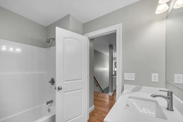 $649,900 | 6 High Blf Road, Belchertown, MA 01007