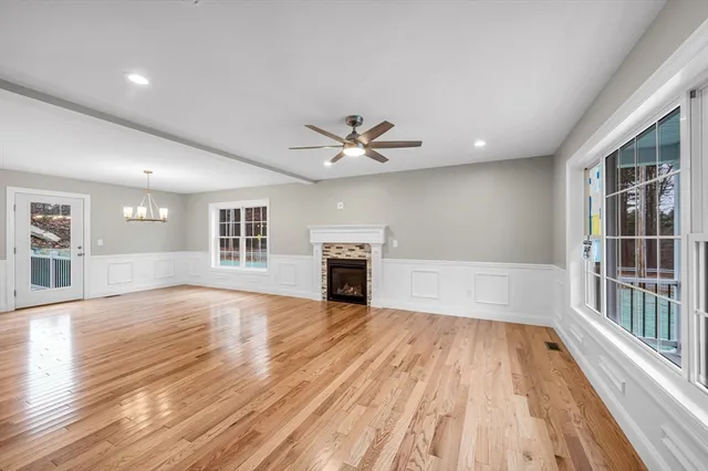 $649,900 | 6 High Blf Road, Belchertown, MA 01007