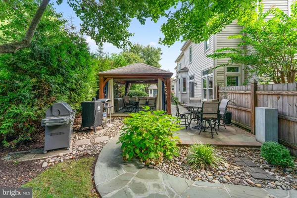 $1,275,000 | 3001 Jeannie Anna Court, Herndon, VA 20171