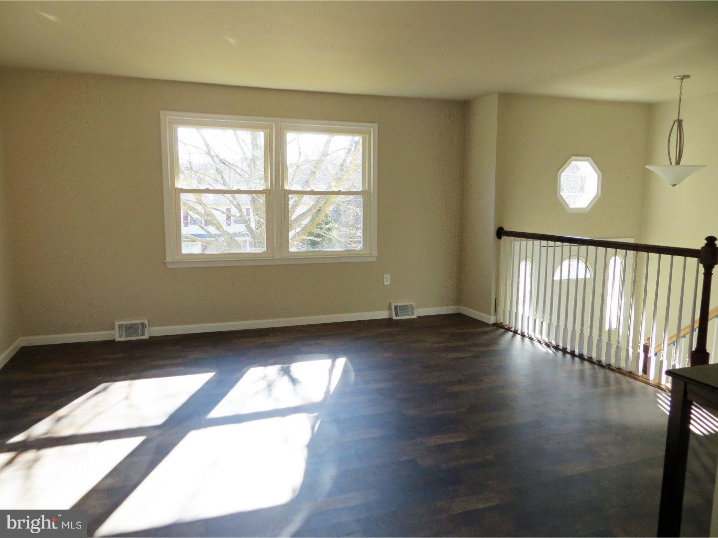 112 Woodstream Road Boothwyn, PA 19061 - Photo 8 of 23 Living Room