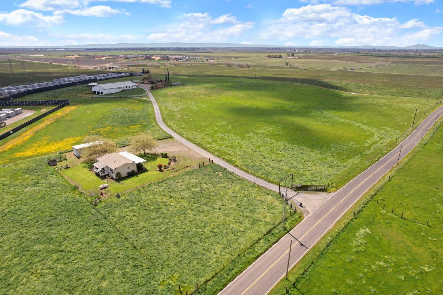 23670 East Flood Road Linden, CA 95236 - Photo 1 of 1 Gallery Image 1