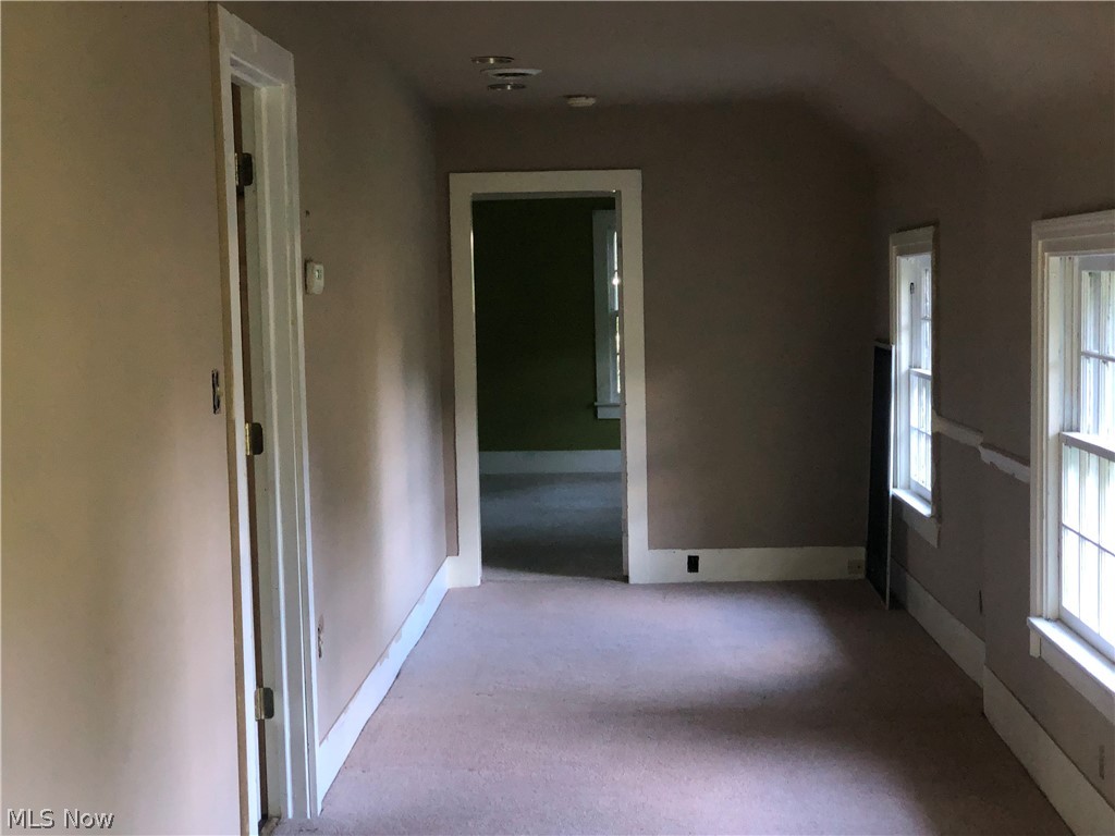 1100 Merriman Road Akron, OH 44303 - Photo 15 of 26 Upstairs Hallway