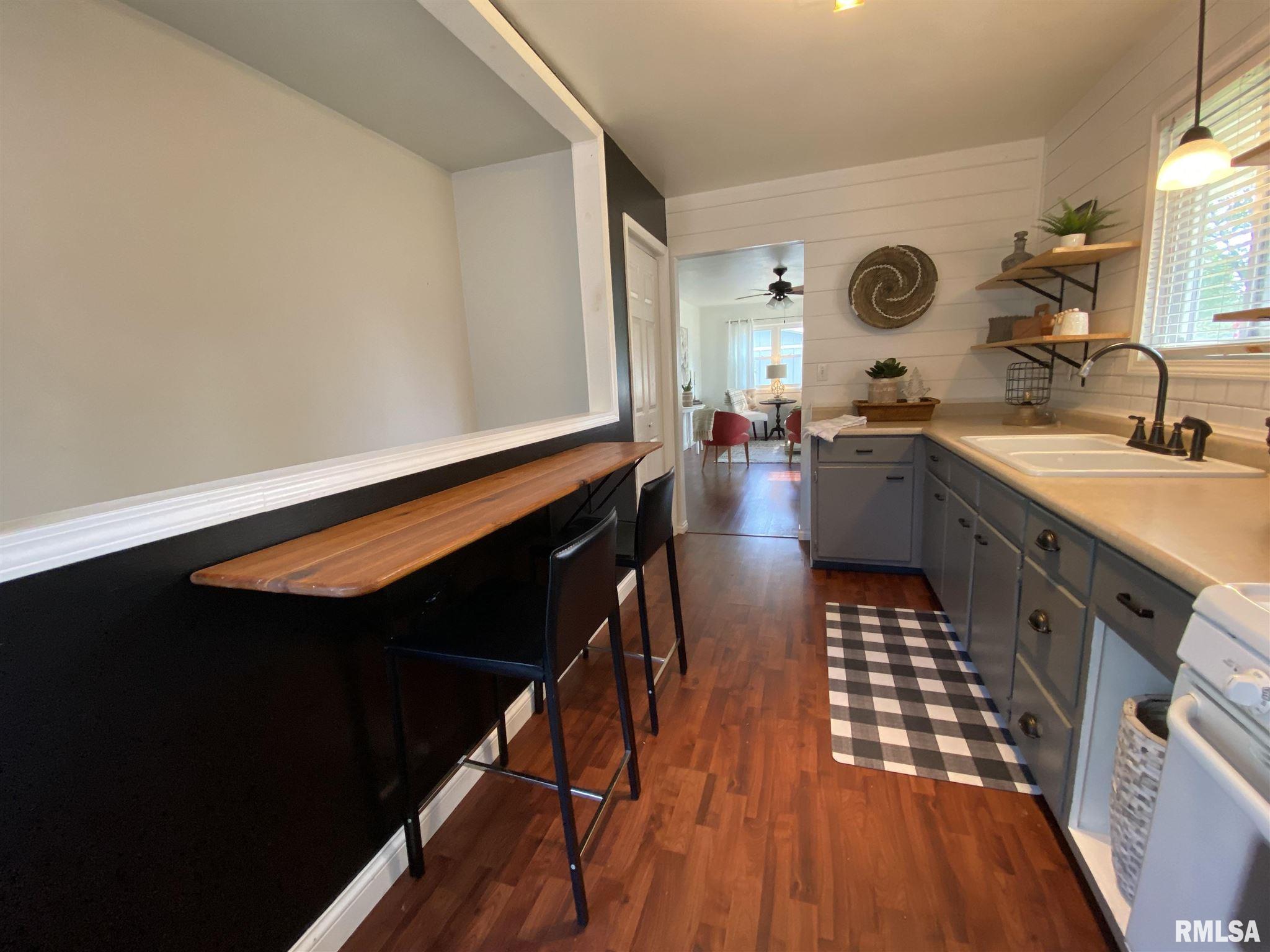 114 Bess Street Washington, IL 61571 - Photo 10 of 19 Gallery Image 10
