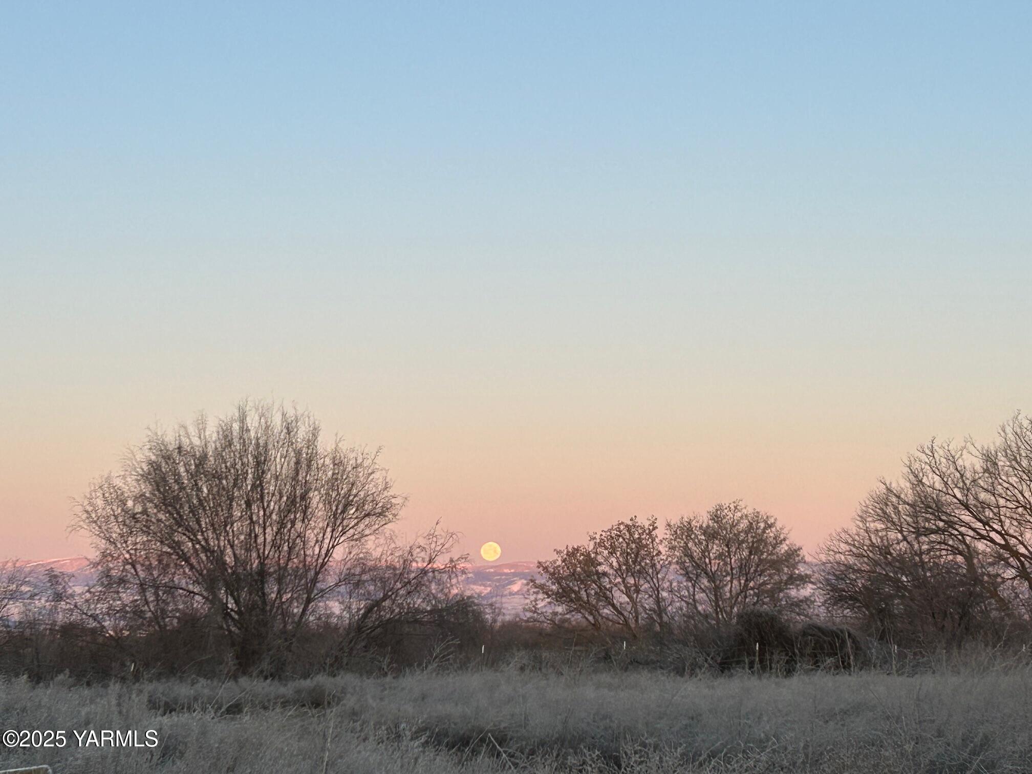 13951 Fort Road White Swan, WA 98952 - Photo 3 of 33 13951 Fort Rd