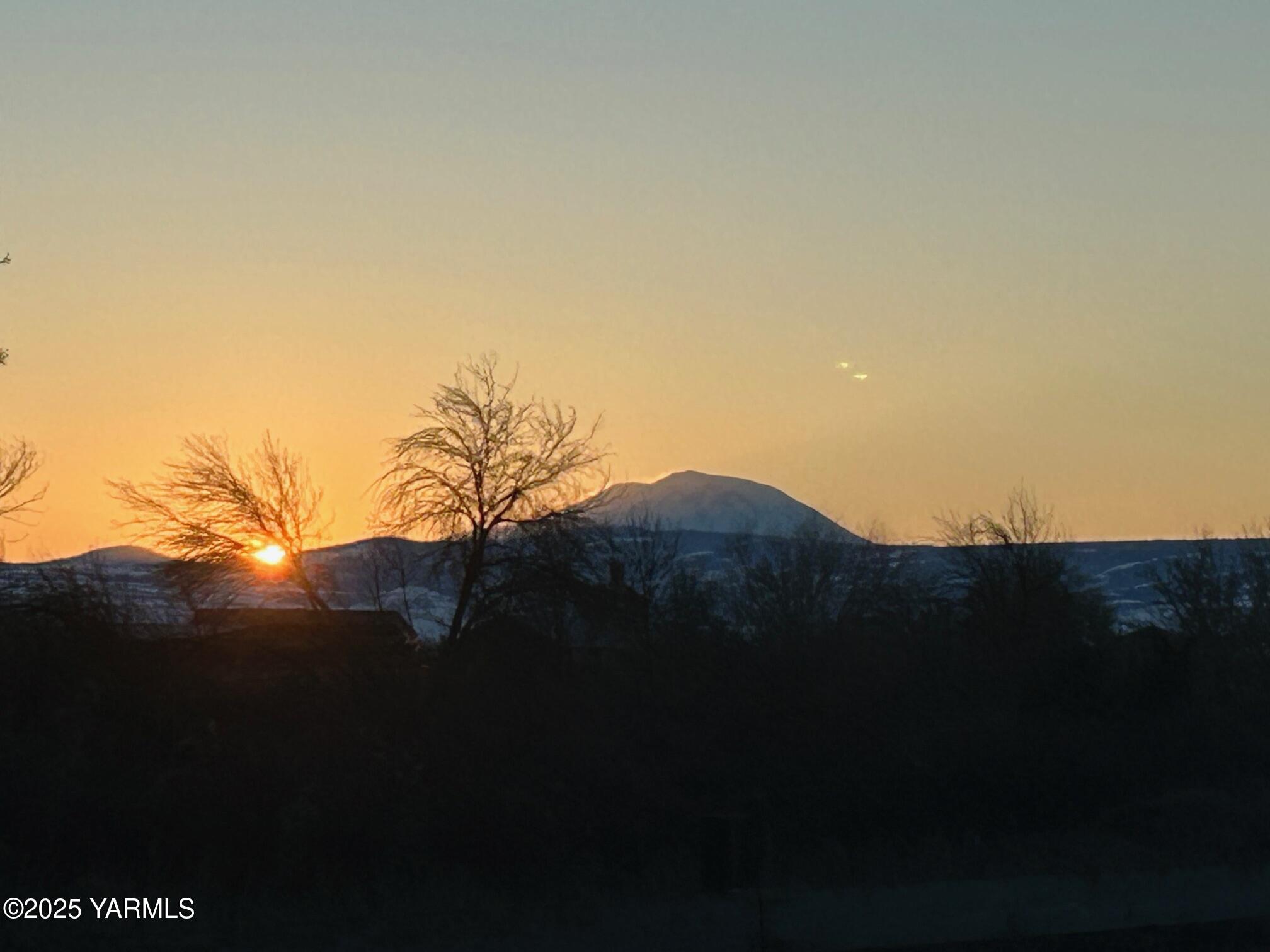 13951 Fort Road White Swan, WA 98952 - Photo 6 of 33 13951 Fort Rd