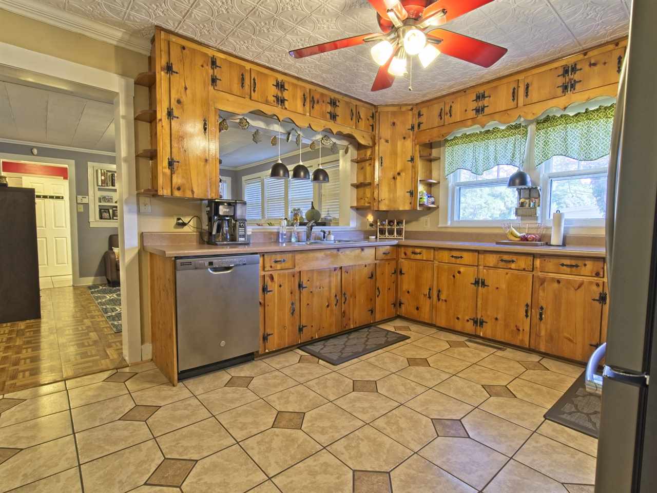 89 East Main Street Inman, SC 29349 - Photo 7 of 27