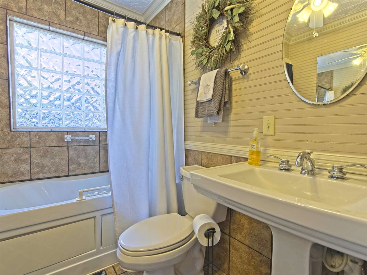 89 East Main Street Inman, SC 29349 - Photo 9 of 27