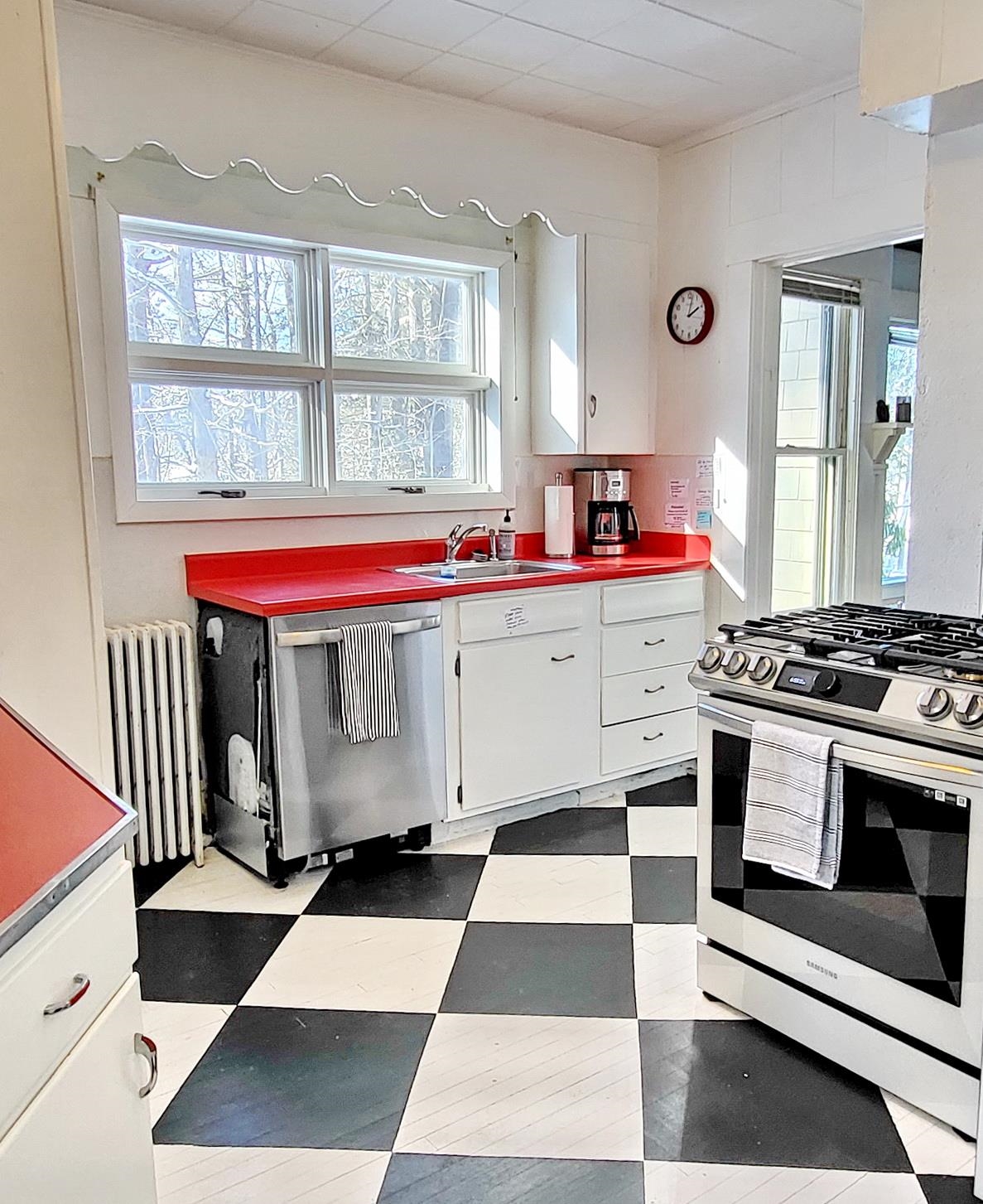 2480 Main Street Bethlehem, NH 03574 - Photo 17 of 55