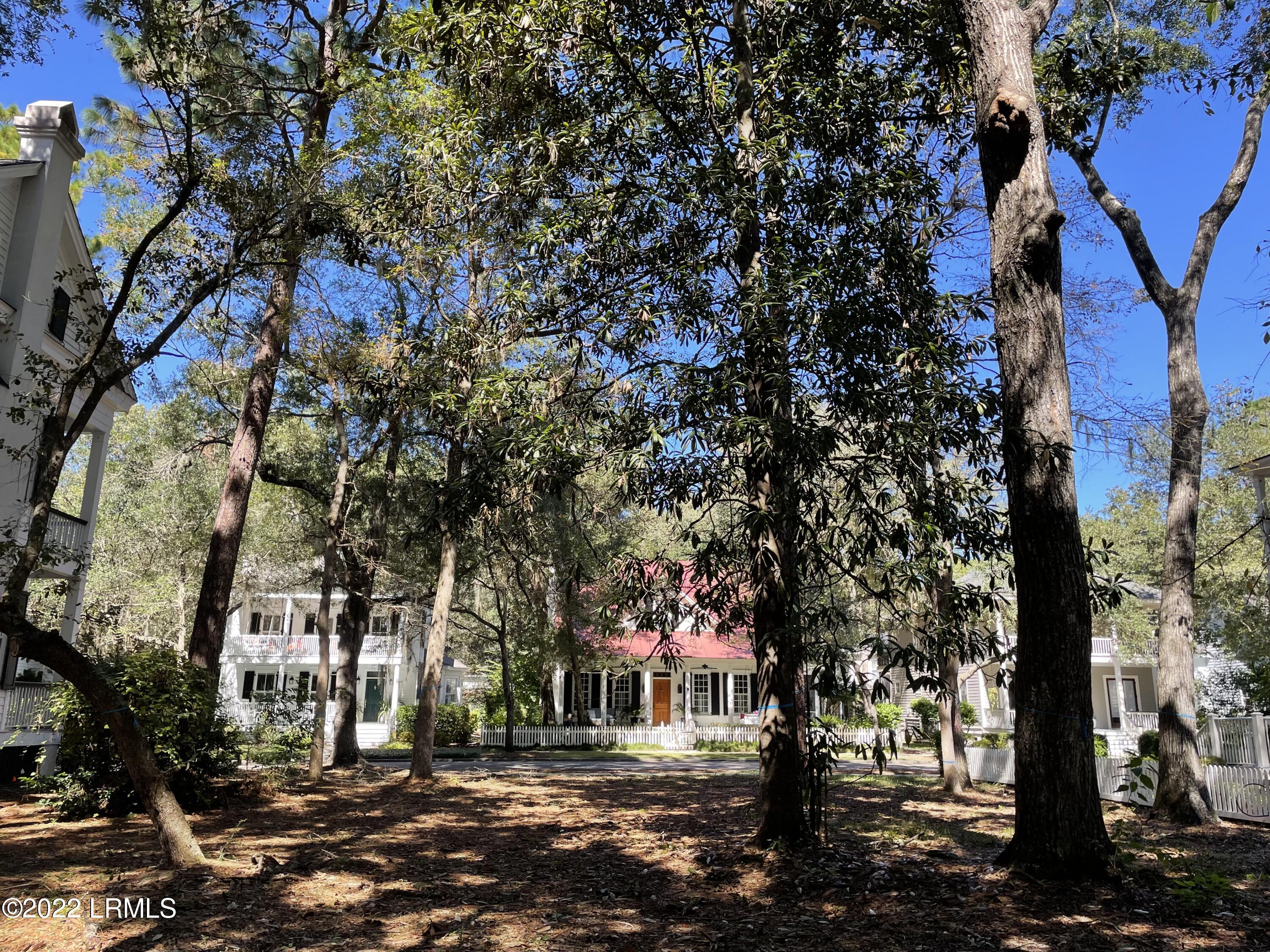 31 Mises Road Beaufort, SC 29907 - Photo 1 of 12 IMG_6846