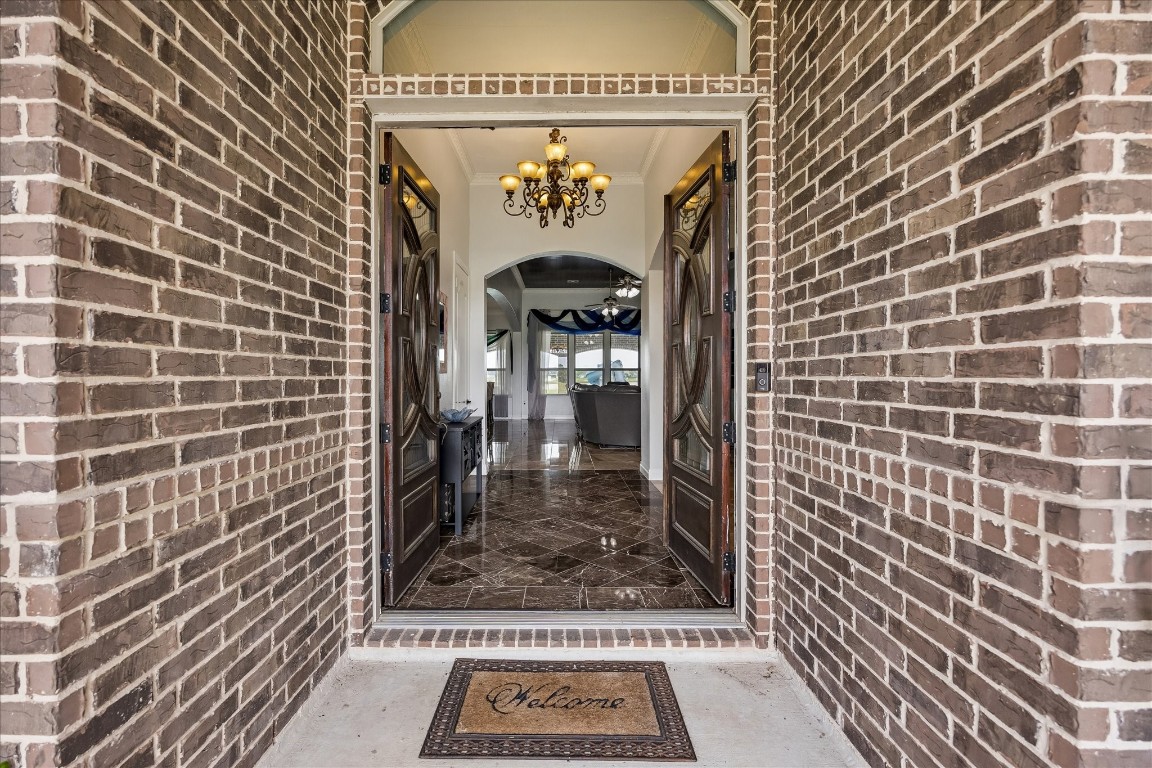 527 Lily Lane Rosharon, TX 77583 - Photo 5 of 35